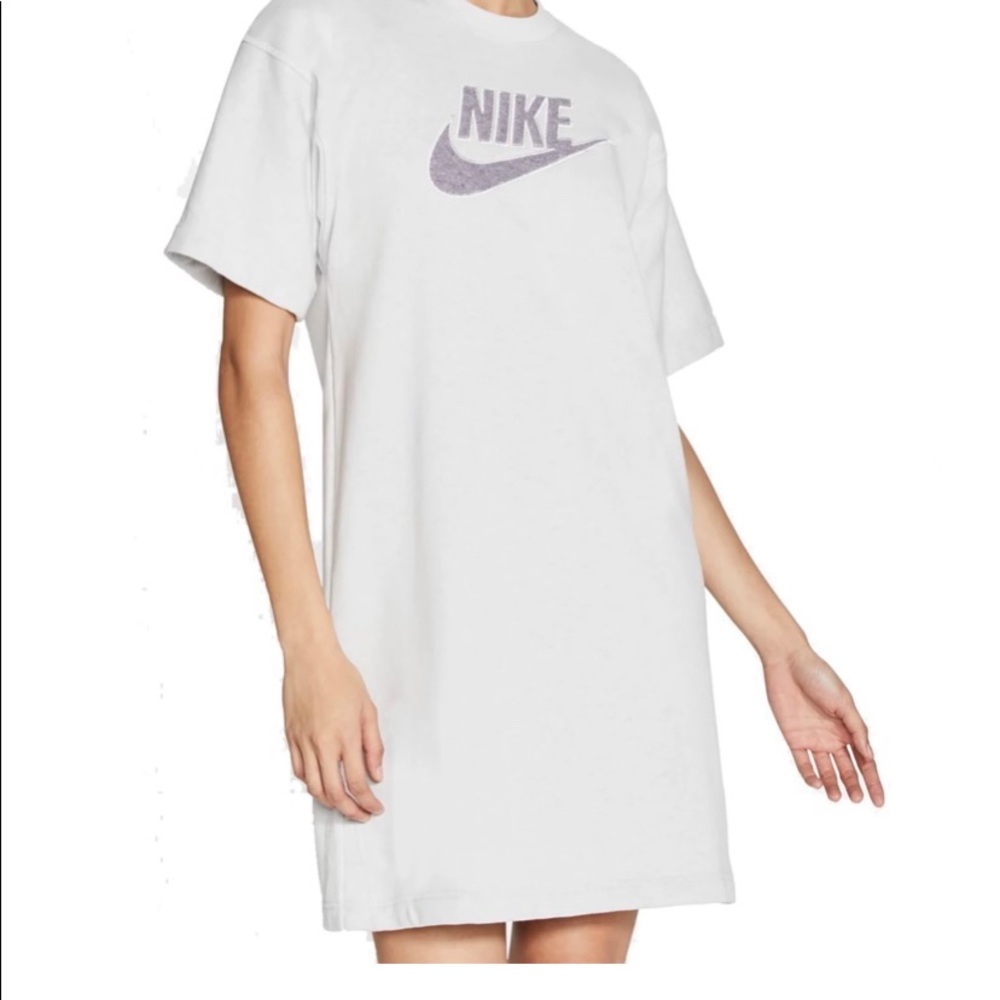 Nike Women’s M2Z Dress ♻️